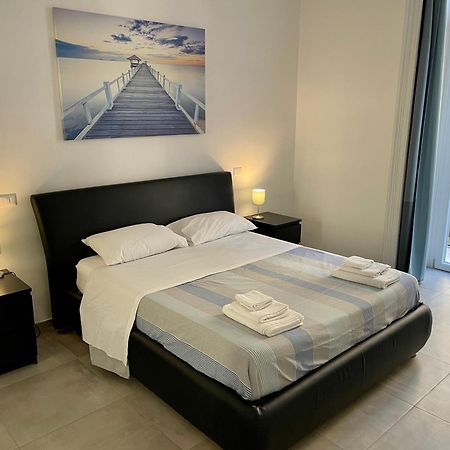 Napoli Centrale Suite Eksteriør billede