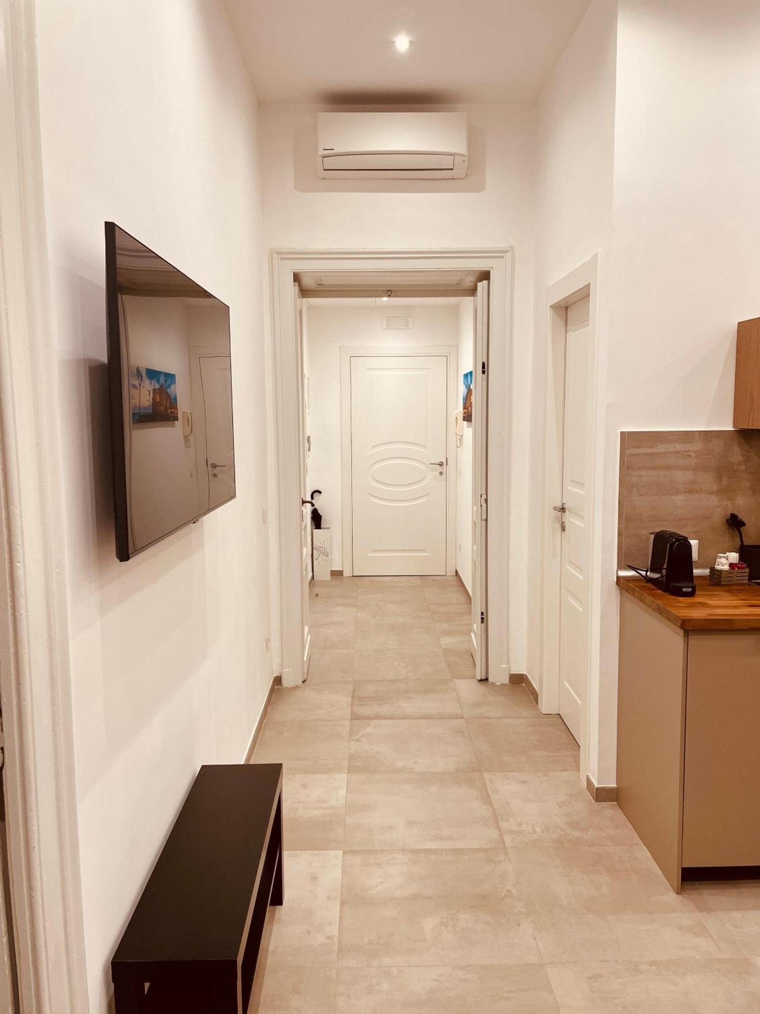 Napoli Centrale Suite Eksteriør billede